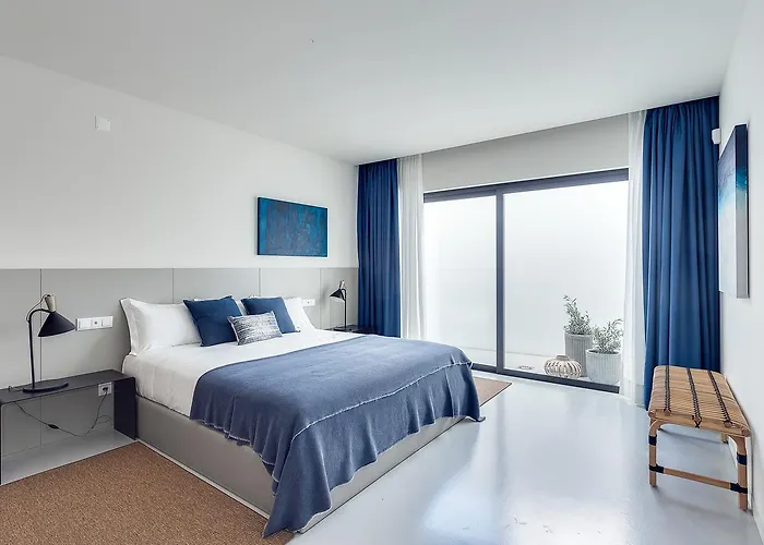 Casa Indigo- Perfect Location & Sea View By Dreamvillasalbufeira