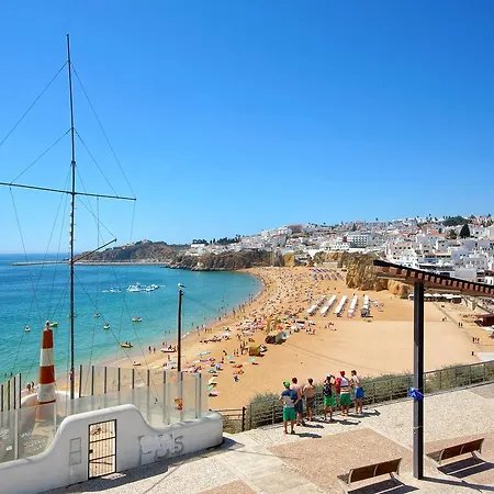 Casa Indigo- Perfect Location & Sea View By Dreamvillasalbufeira بيت للعطل